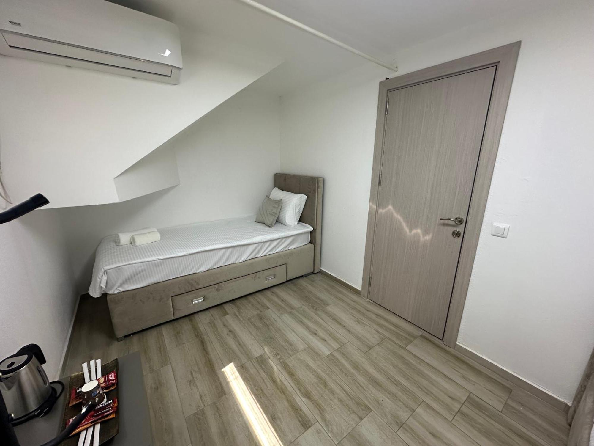 Next Rooms Escópia Exterior foto